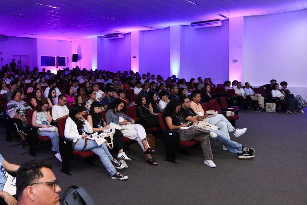 Grandes nomes do jornalismo alagoano e nacional marcam presença no FIJA 2025 1 IMG 2700 - Grandes nomes do jornalismo alagoano e nacional marcam presença no FIJA 2025