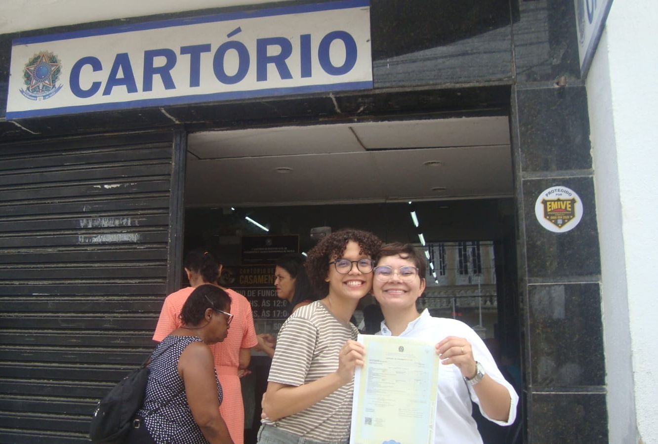 Enquanto casamentos heterossexuais caem, uniões homoafetivas crescem no Nordeste 3 Ketilly Marcena casada com Raissa Marcena - Enquanto casamentos heterossexuais caem, uniões homoafetivas crescem no Nordeste