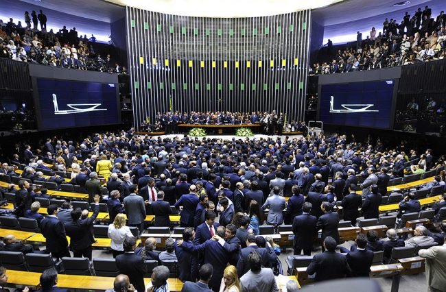 camara 03 - Deputados federais de AL gastam mais de R$ 11 milhões com cota parlamentar